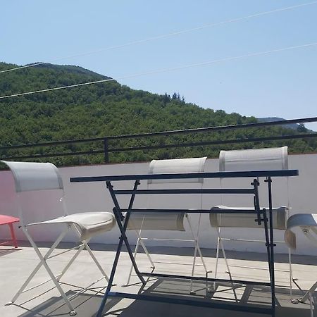 Superbe Appartement Au Coeur Des Cevennes Avèze Exteriér fotografie